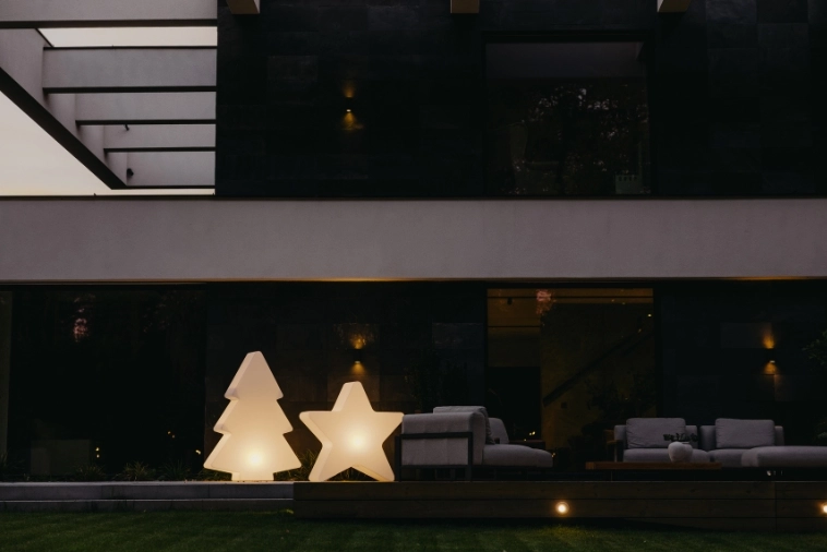 Świąteczne duże ozdoby na taras Monumo